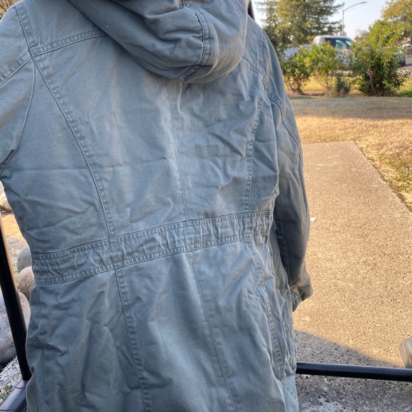 Jacket - Picture 2 of 3